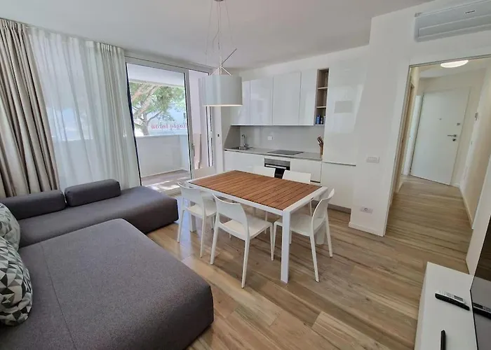Ht - Luxury Apartment At Palm Beach Jesolo